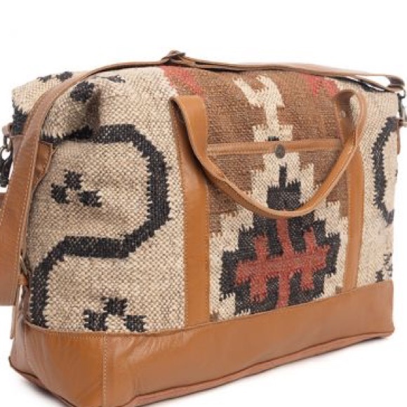 🔥Womens Rug Kilim Duffel travel weekender Myra Bag leather tribal overnighter - Picture 3 of 7